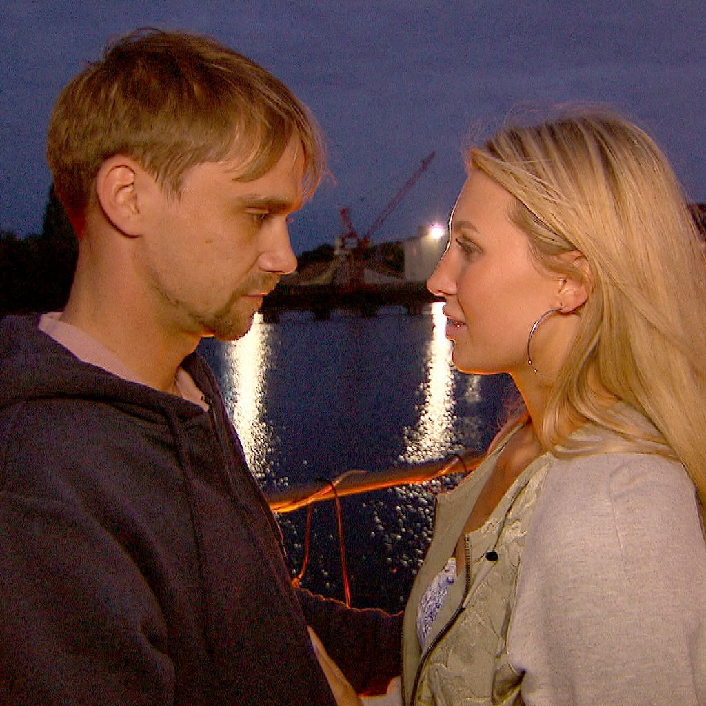 Schmidti (Alex Freund) und Jade (Laura Vetter) bei "Berlin - Tag & Nacht", Juli 2020