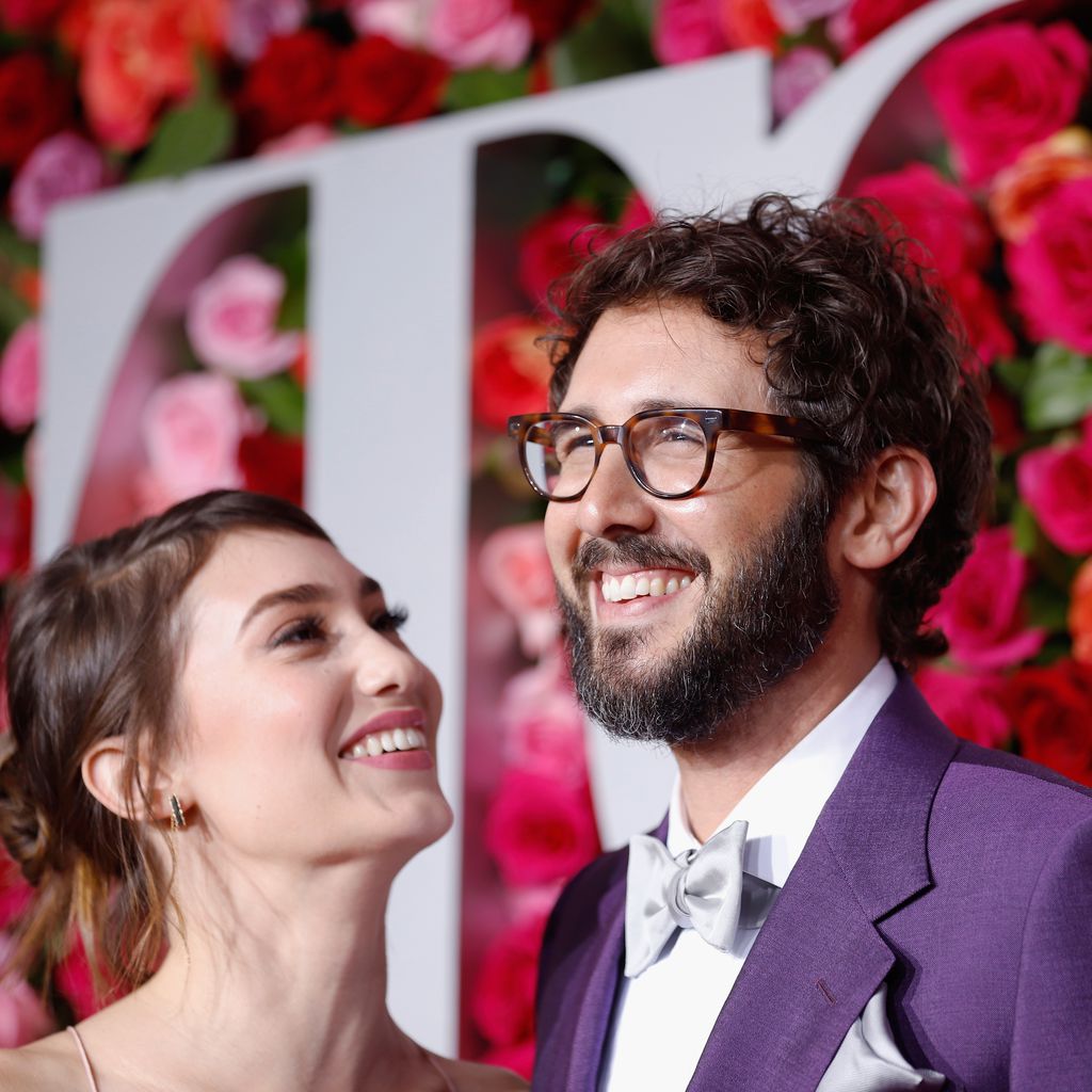 Schuyler Helford und Josh Groban bei den 72. Tony Awards