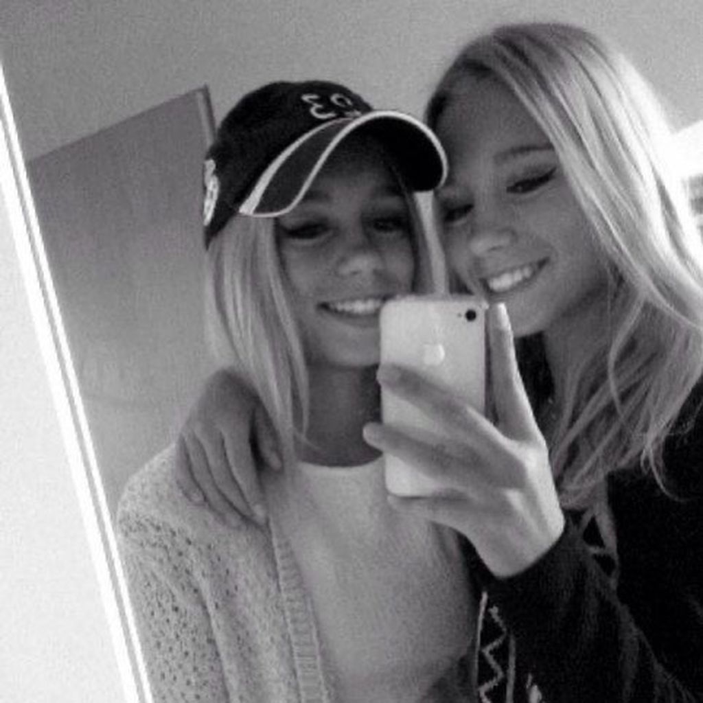 Lisa und Lena, TikTok-Stars