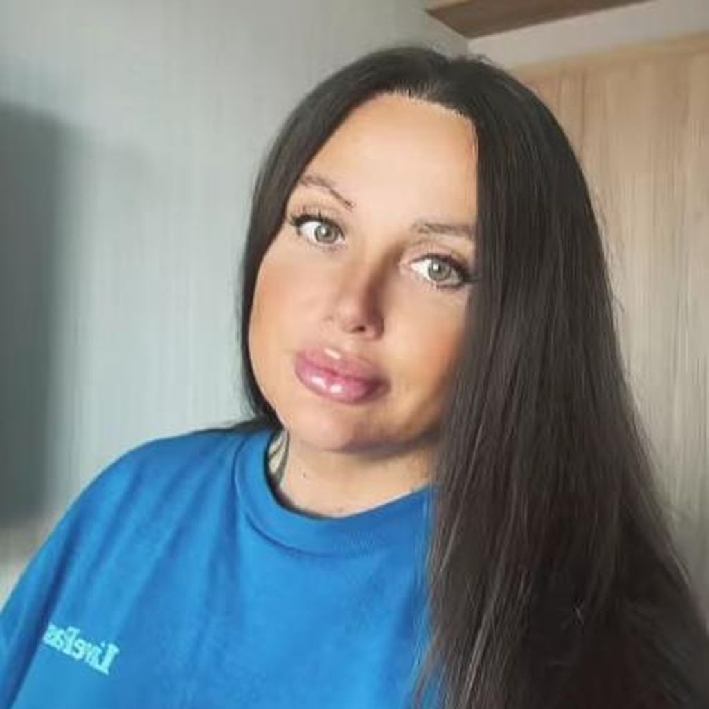 Schwesta Ewa, Rapperin