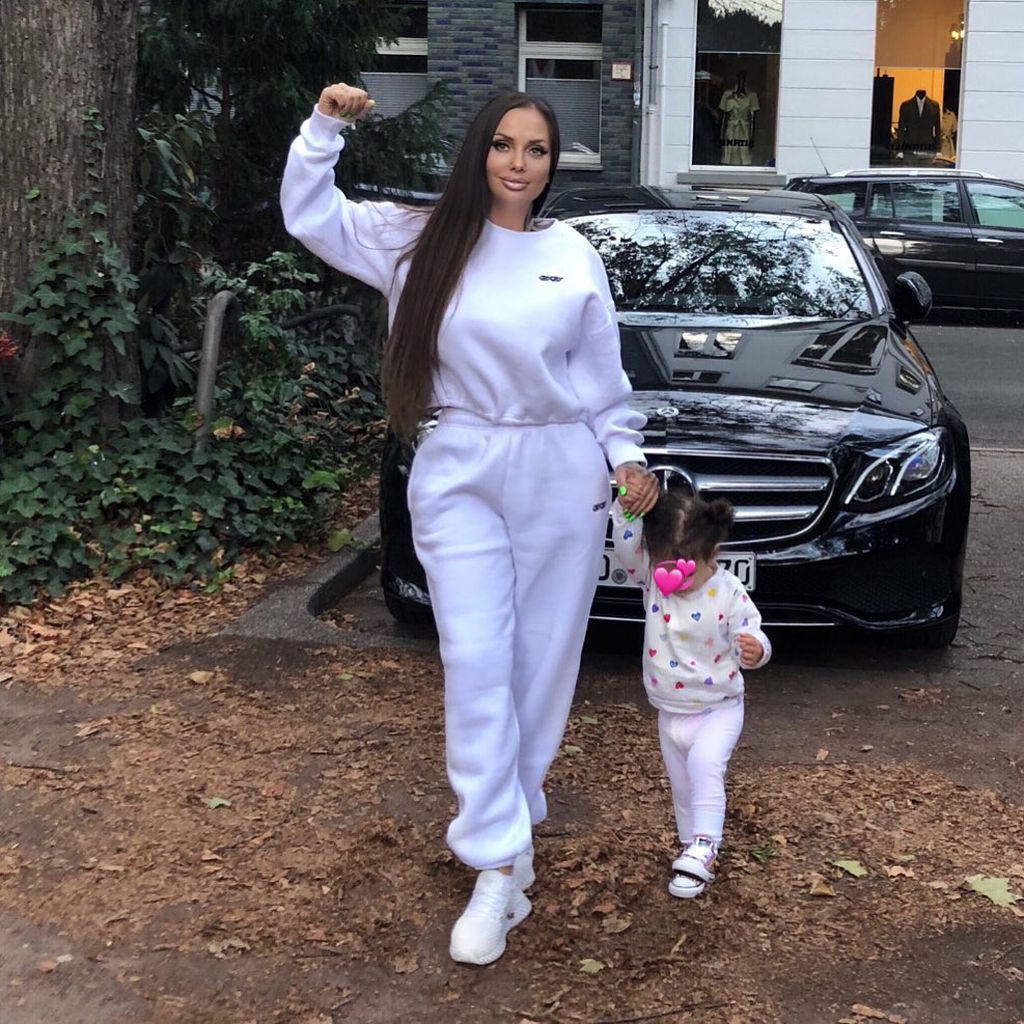 Schwesta Ewa mit Tochter Aaliyah, August 2020