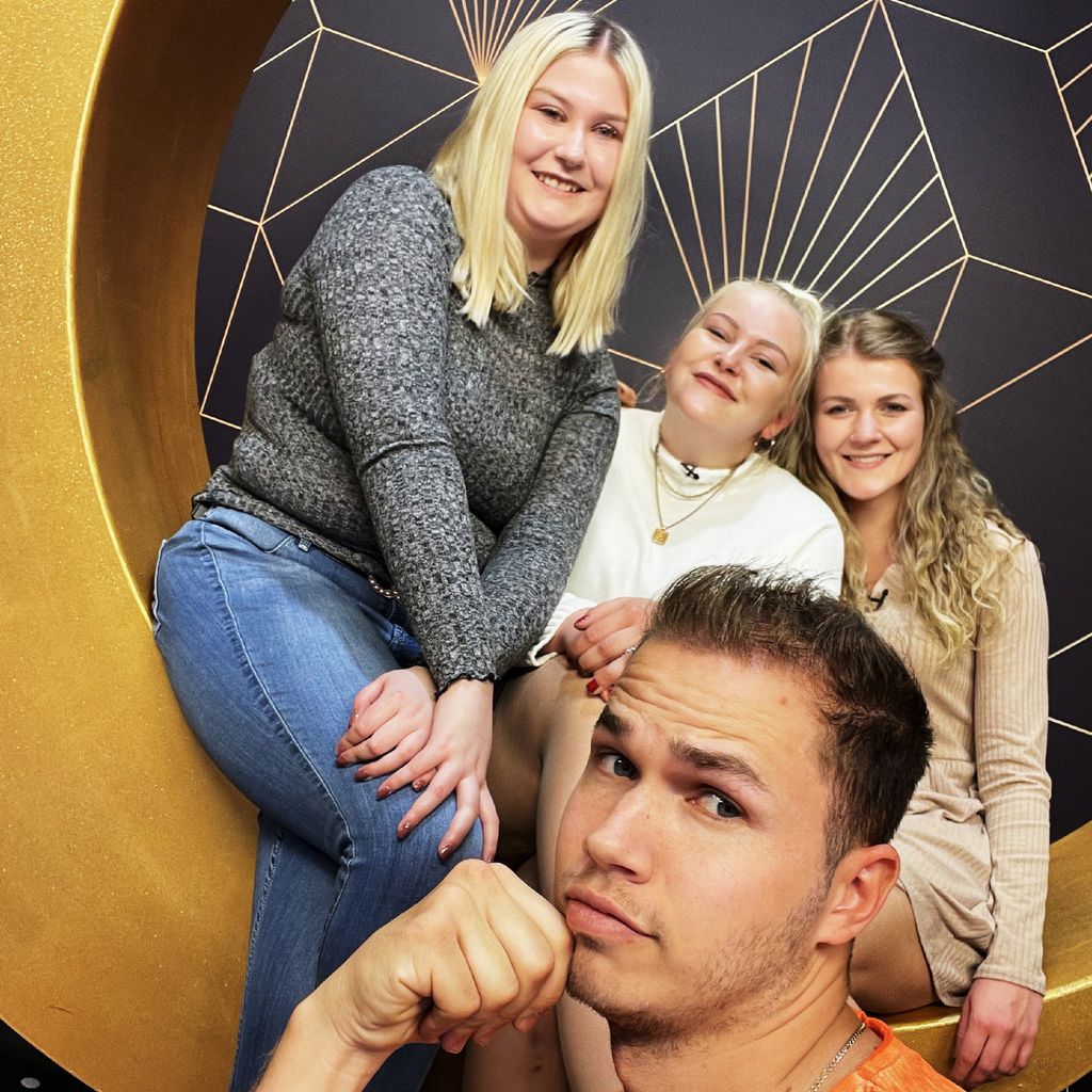"Schwiegertochter gesucht"-Nic mit Josi, Laura und Merle