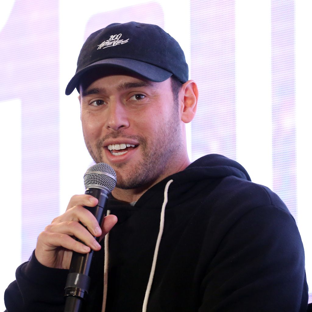 Scooter Braun, Manager