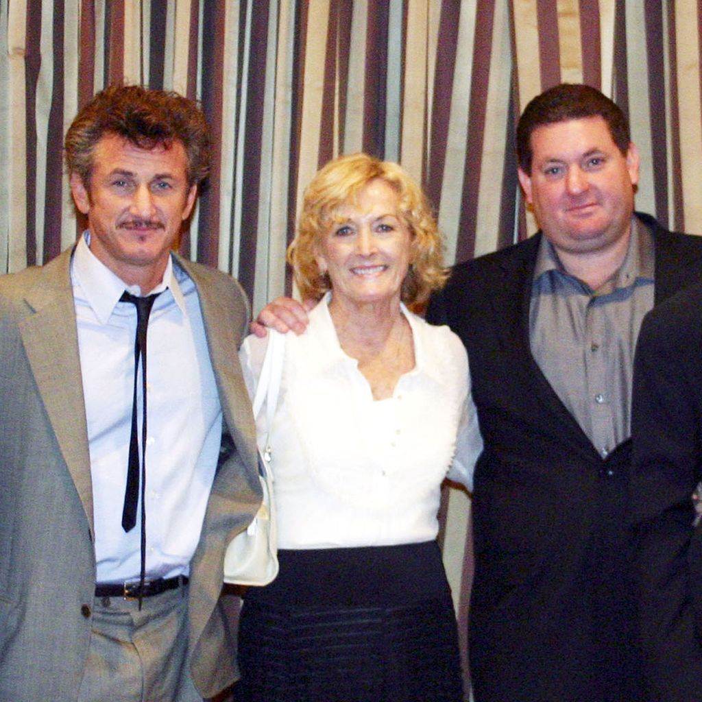 Sean Penn, Eileen Ryan, Christopher Penn und Michael Penn