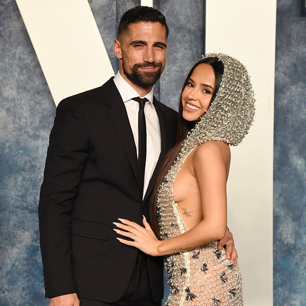Sebastian Lletget und Becky G bei der Oscar-Party 2023