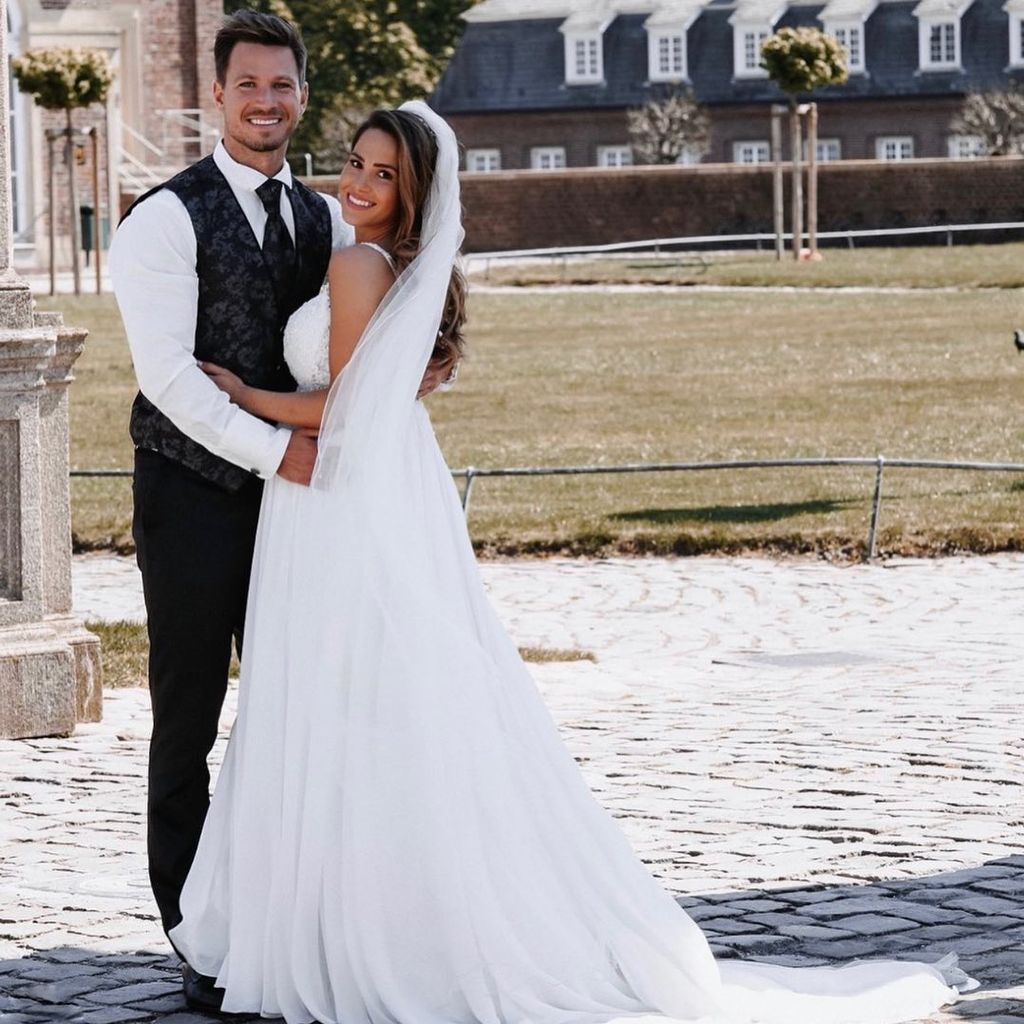 Sebastian Pannek und Angelina Pannek bei ihrer Hochzeit