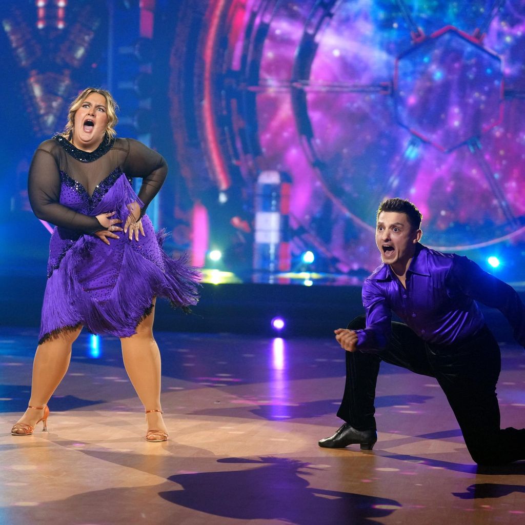 SelfieSandra und Zsolt Sándor Cseke in der ersten "Let's Dance"-Liveshow, 2025