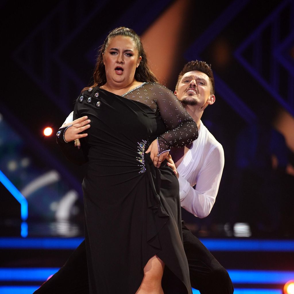 SelfieSandra und Zsolt Sándor Cseke im "Let's Dance"-Halbfinale, 2025