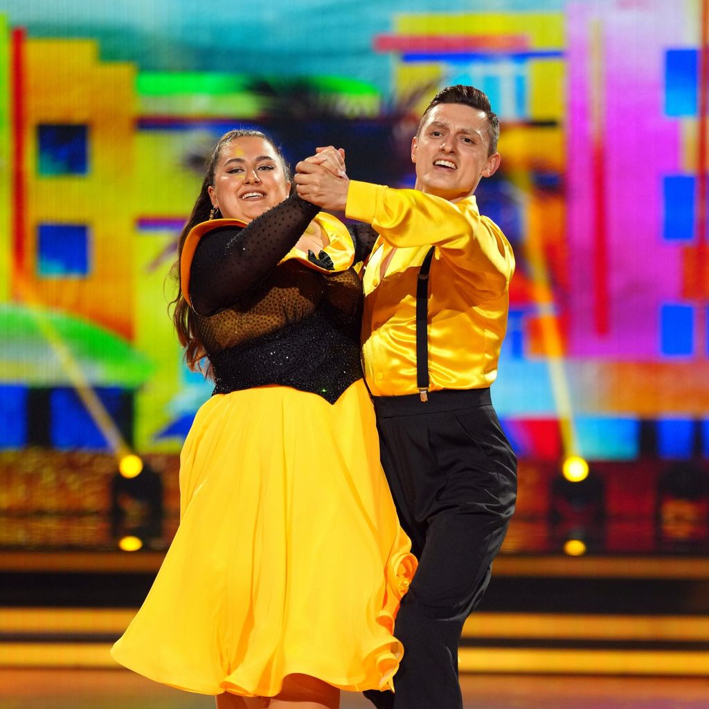 SelfieSandra und Zsolt Sándor Cseke bei "Let's Dance", 2025
