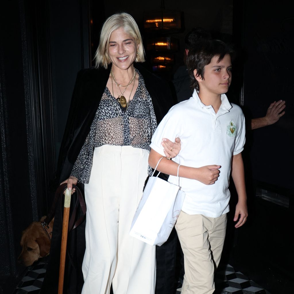 Selma Blair, Schauspielerin, mit ihrem Sohn Arthur