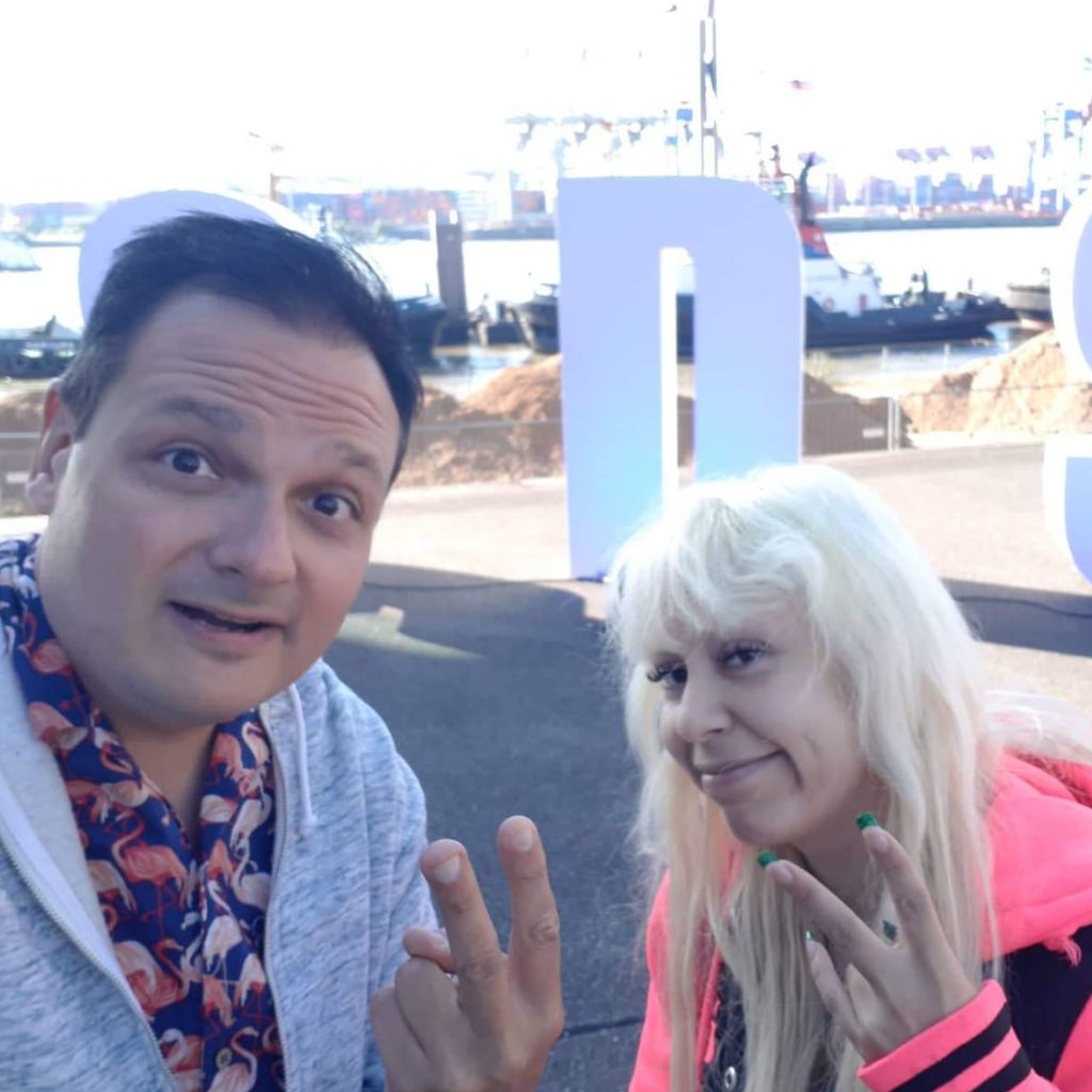 Selma und ihr guter Freund beim DSDS-Casting