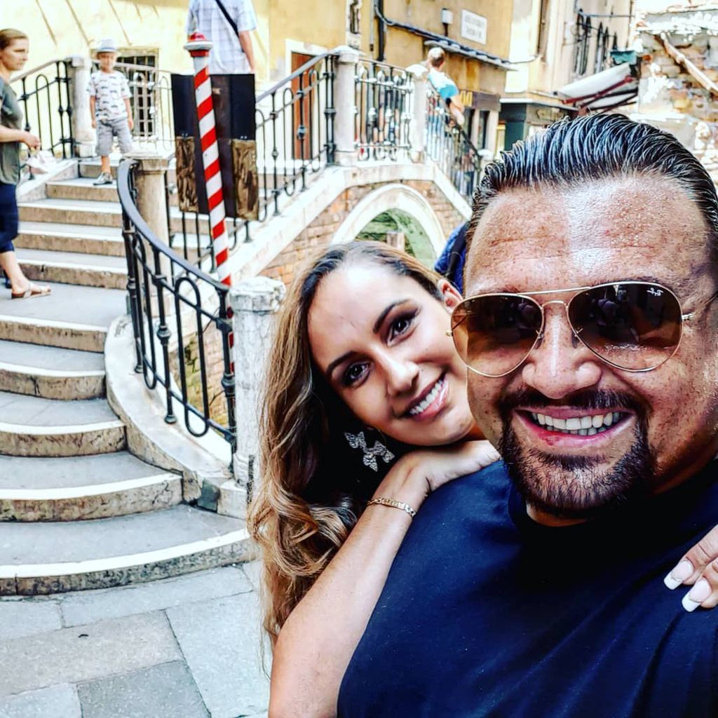 Senay und Menowin Fröhlich in Italien