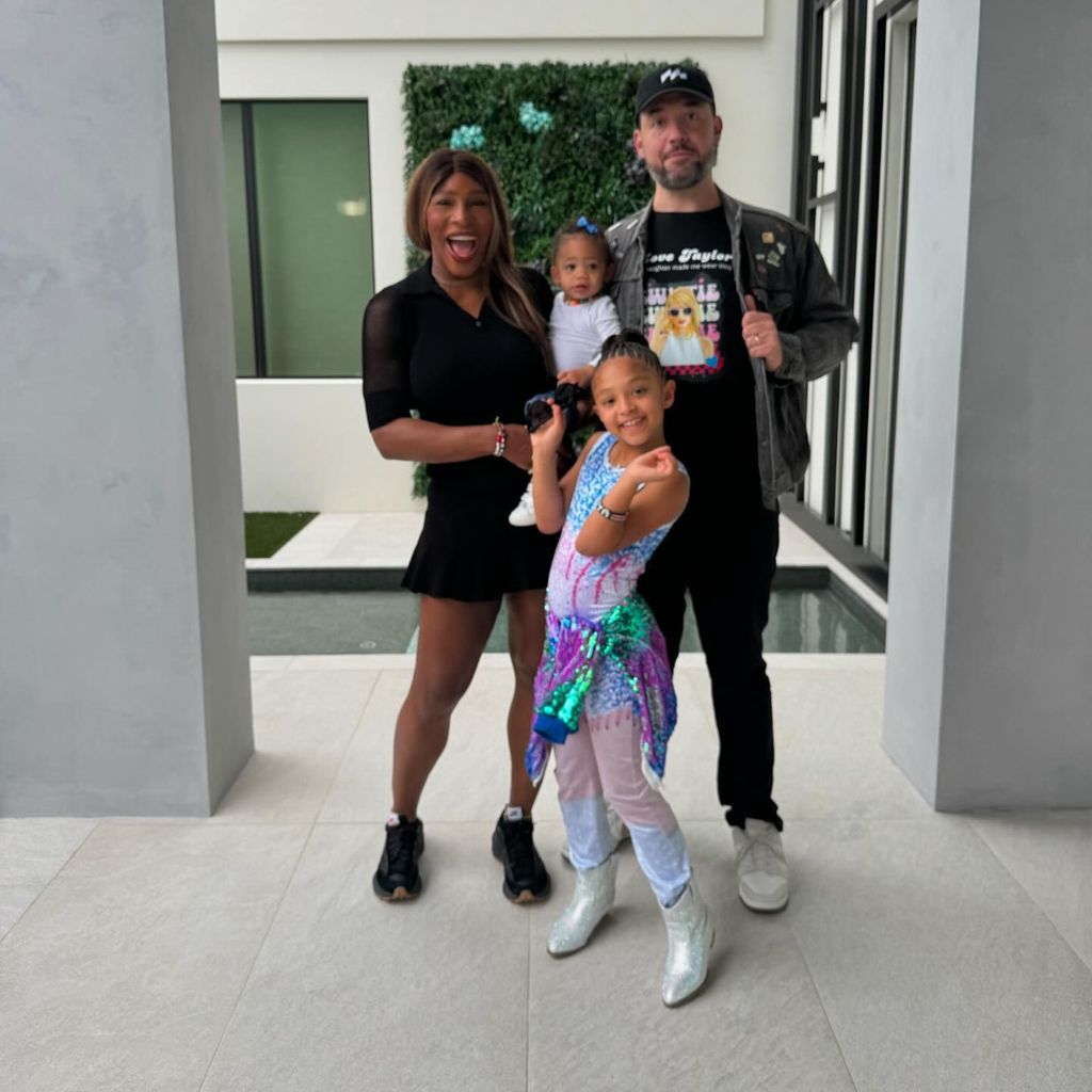 Serena Williams und Alexis Ohanian mit ihren Töchtern Alexis Olympia Ohanian Jr. und Adira