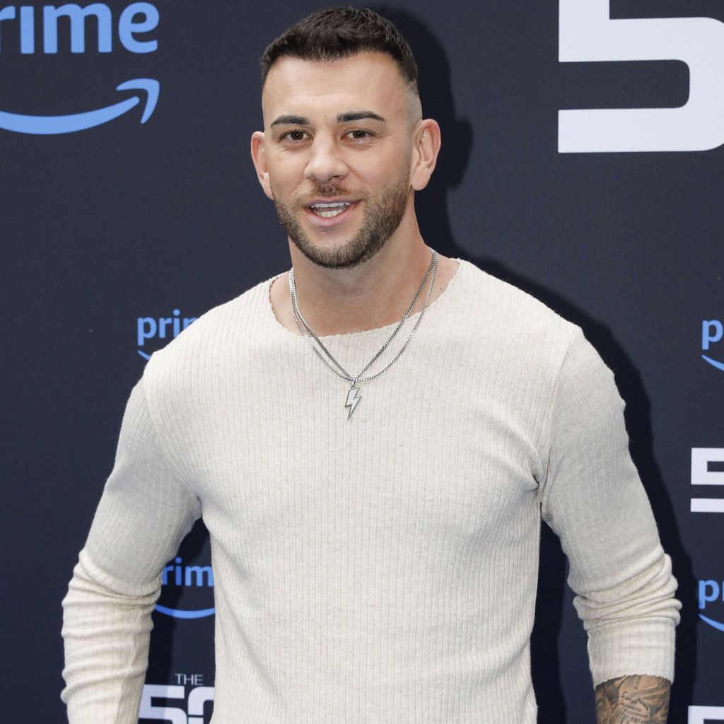 Serkan Yavuz beim Photocall zur Amazon-Show "The 50" in der Wolkenburg, Köln, April 2024