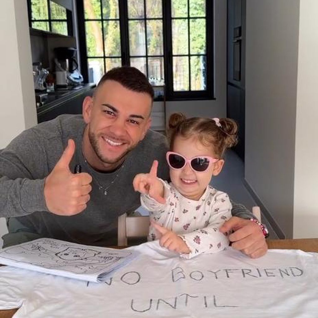 Realitystar Serkan Yavuz und seine Tochter Nova