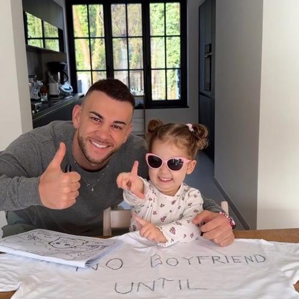 Realitystar Serkan Yavuz und seine Tochter Nova