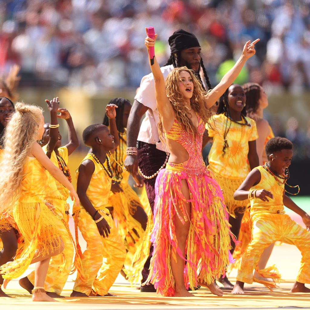 Shakira tritt in der Halbzeitshow des WM-Finals 2026 in East Rutherford auf