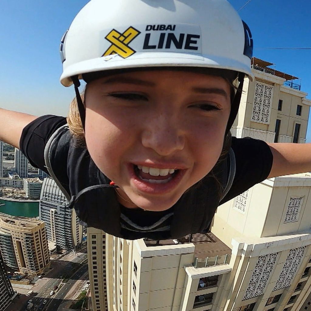Shania Tyra Geiss beim Ziplining in Dubai
