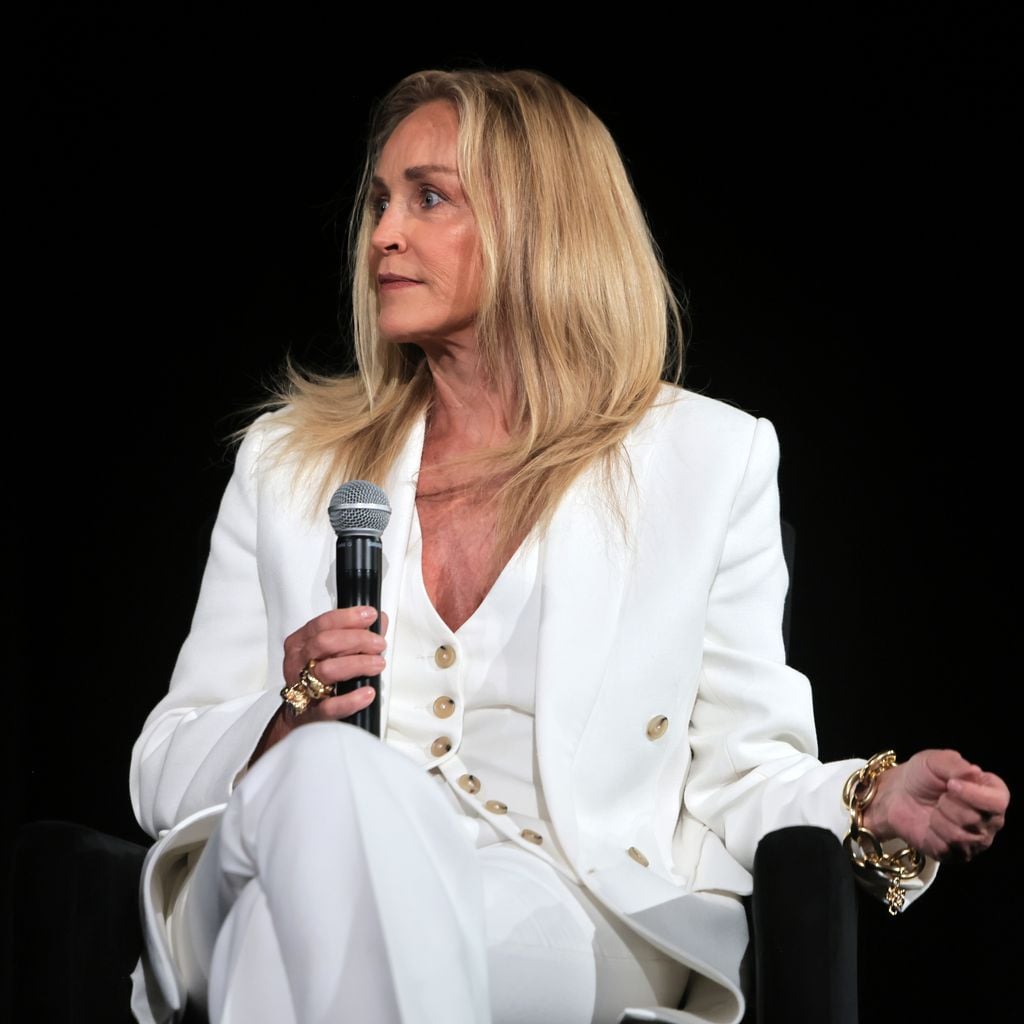Sharon Stone spricht beim Screening von "The Misfits" beim TCM Classic Film Festival im Egyptian Theatre in Hollywood