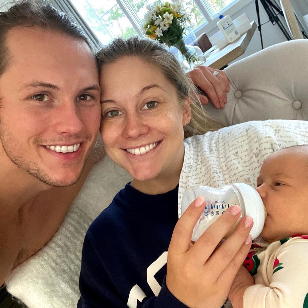Shawn Johnson East mit ihrem Mann Andrew und Tochter Drew Hazel