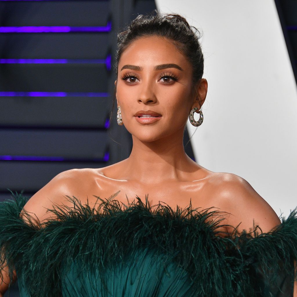 Shay Mitchell, Schauspielerin