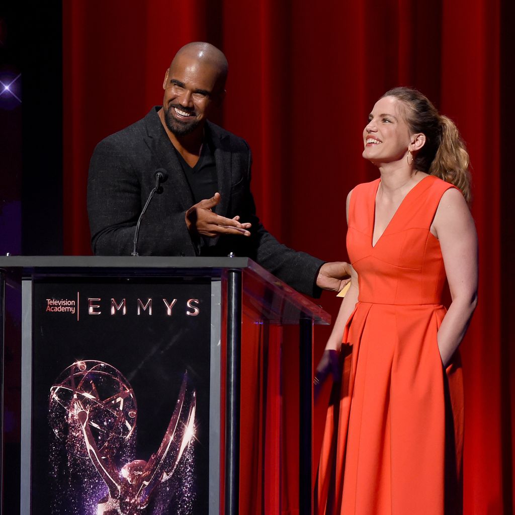 Shemar Moore und Anna Chlumsky bei der Verkündigung der Emmy-Nominierten 2017