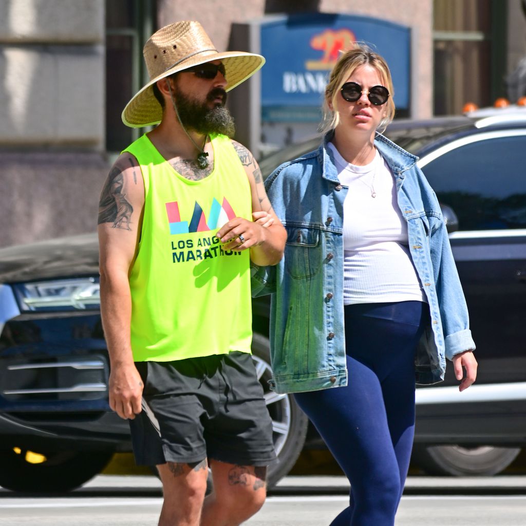 Shia LaBeouf und Mia Goth im März 2022 in Kalifornien