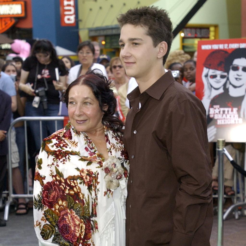 Shia LaBeouf und seine Mutter im August 2003
