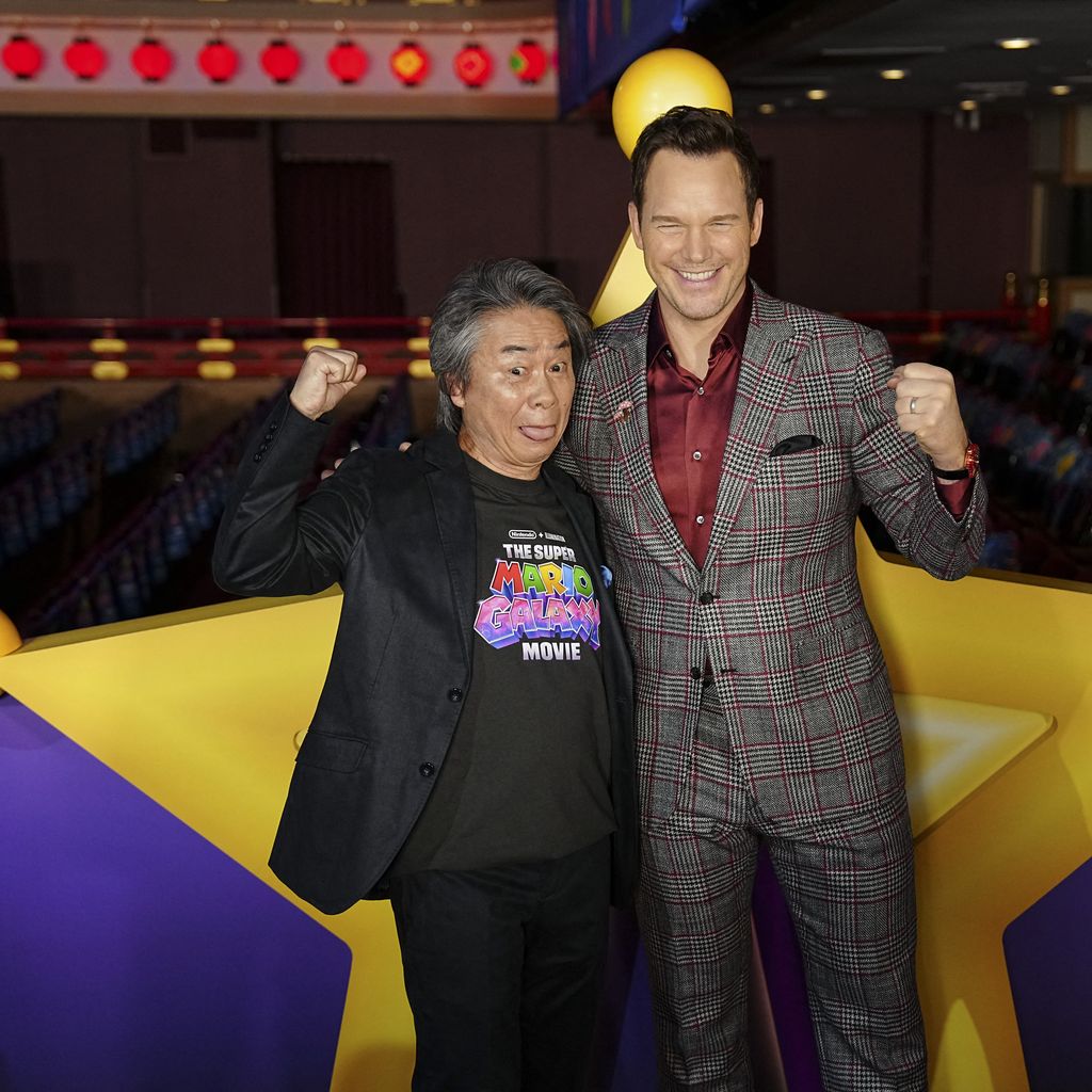 "Super Mario"-Erfinder Shigeru Miyamoto und Chris Pratt bei der Weltpremiere von "The Super Mario Galaxy Movie" in Kyoto, März 2026