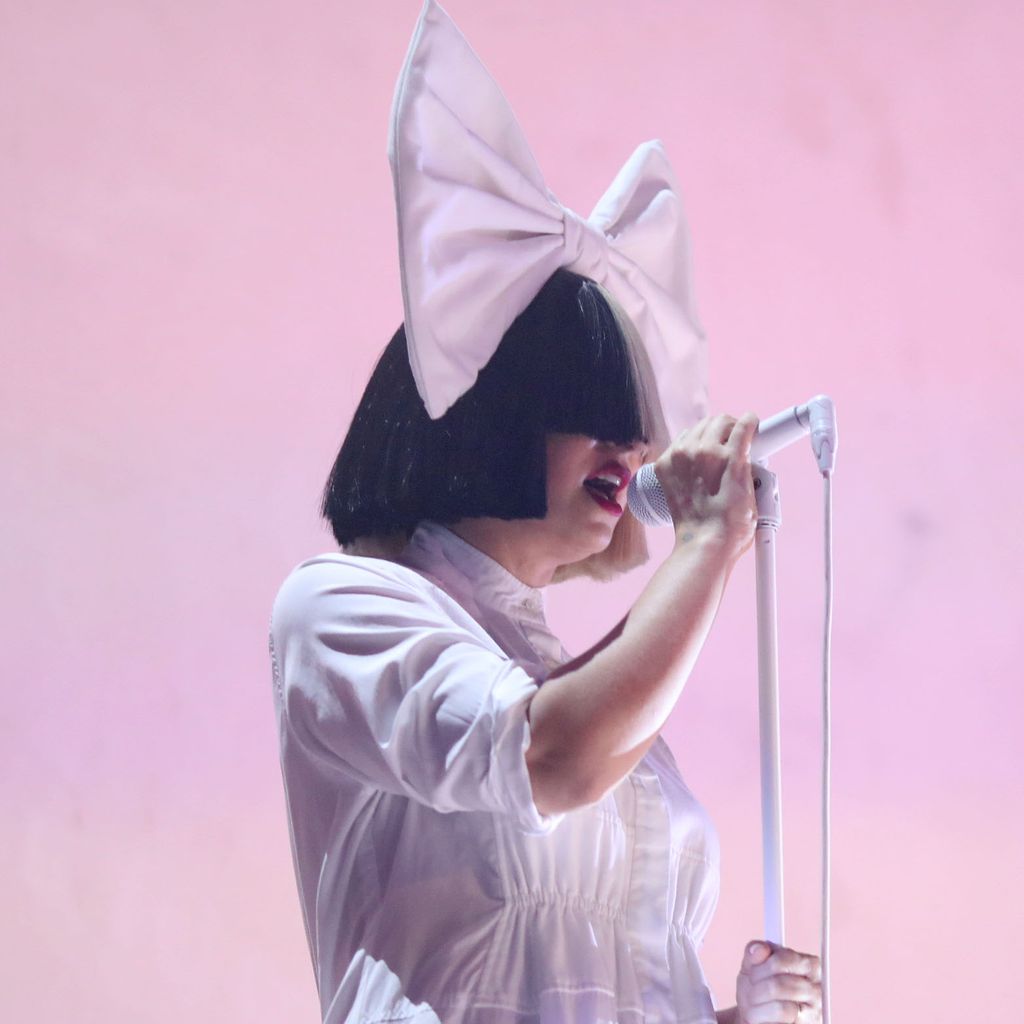 Sia auf dem "iHeartRadio Music"-Festival in Las Vegas, 2016