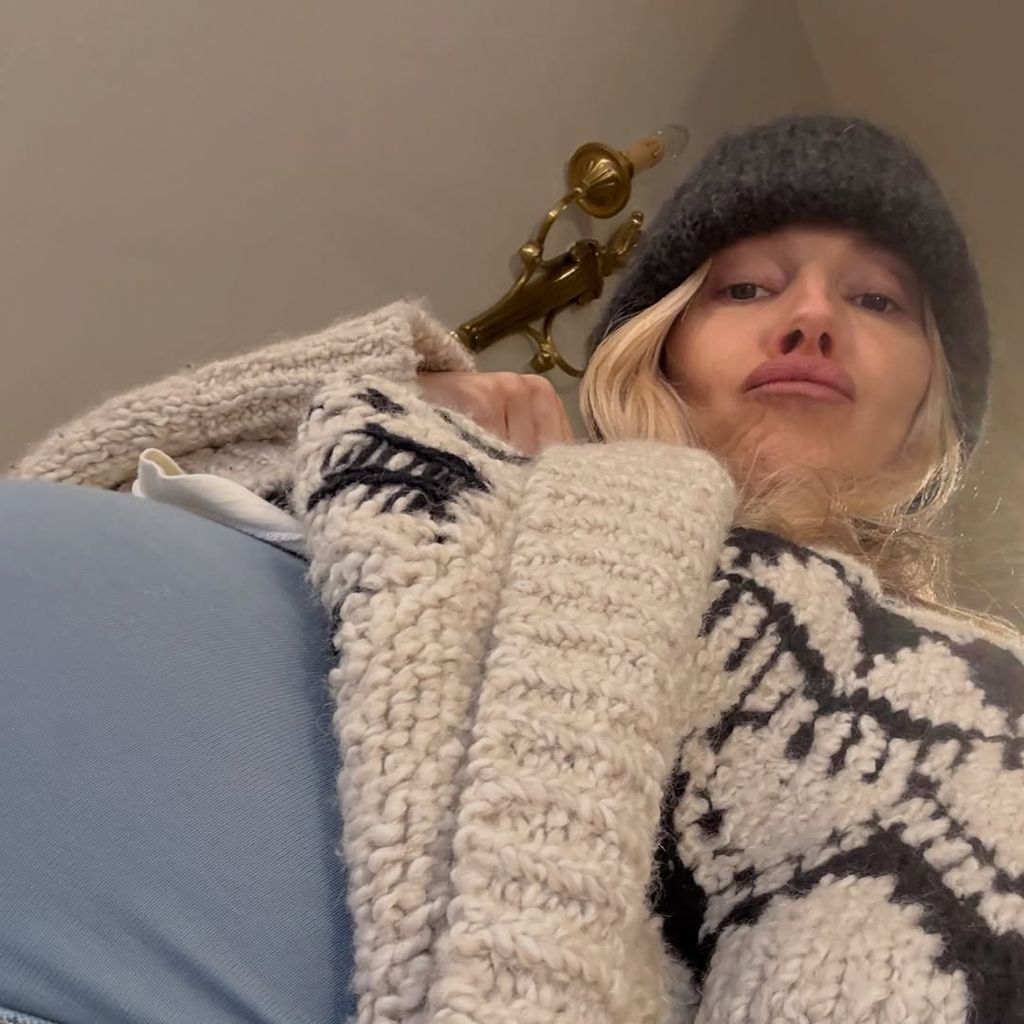 Sienna Miller zeigt ihren Babybauch