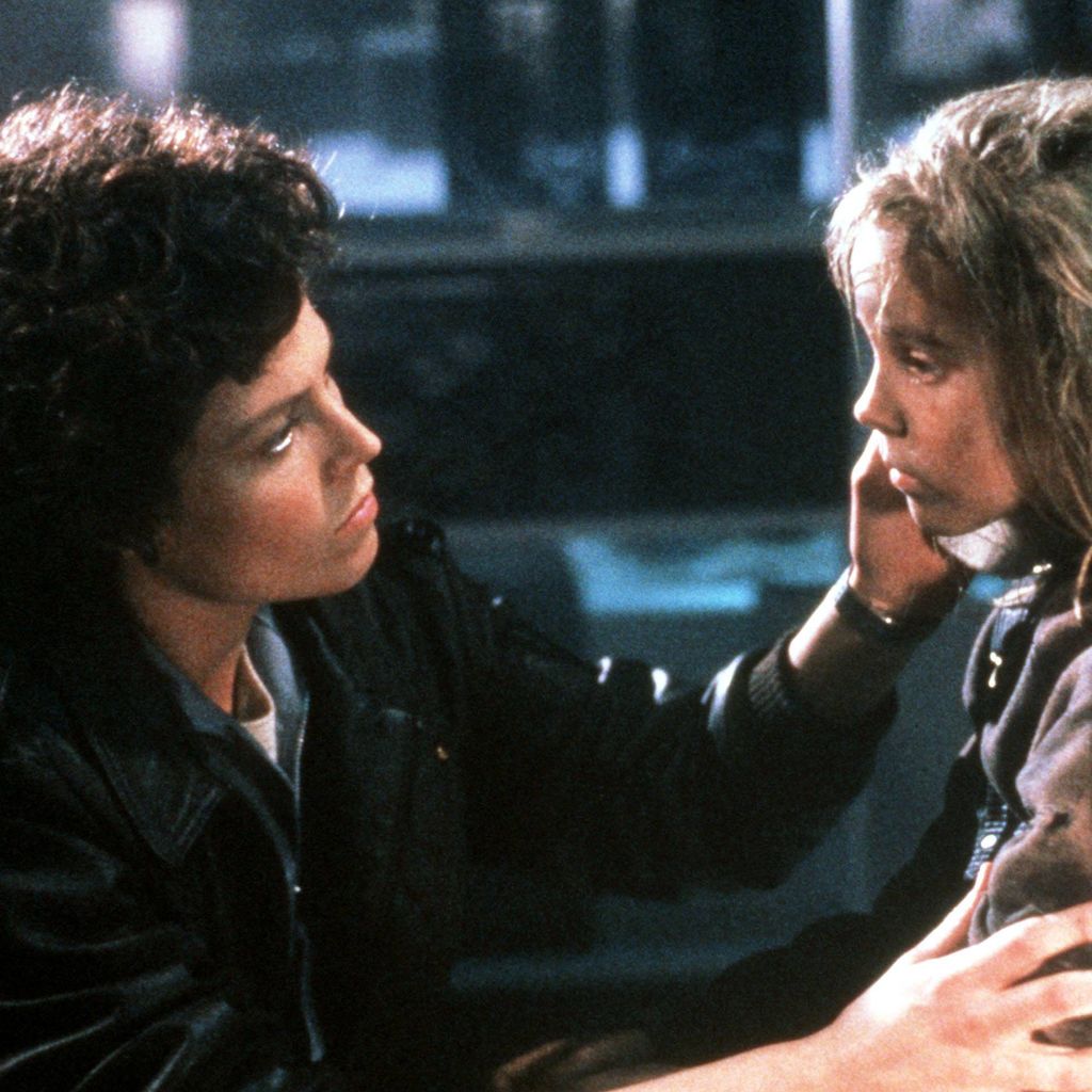 Sigourney Weaver als Ripley mit Carrie Henn als Newt in "Aliens – Die Rückkehr" (1986)