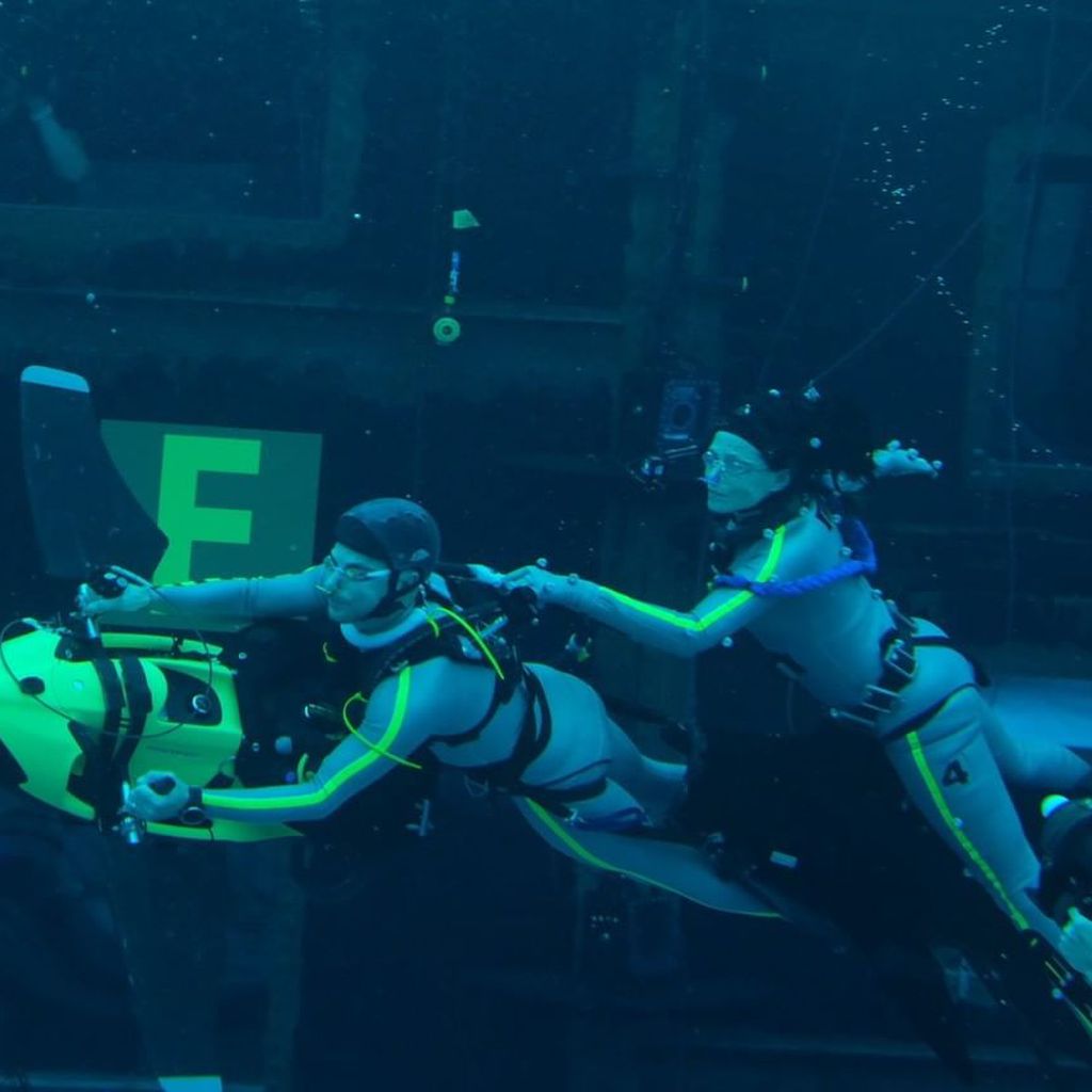 Sigourney Weaver bei einem Unterwasser-Shooting für "Avatar 2"