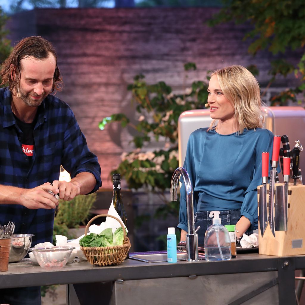 Silvio Heinevetter und Annie Hoffmann bei "Grill den Henssler Sommer-Special"