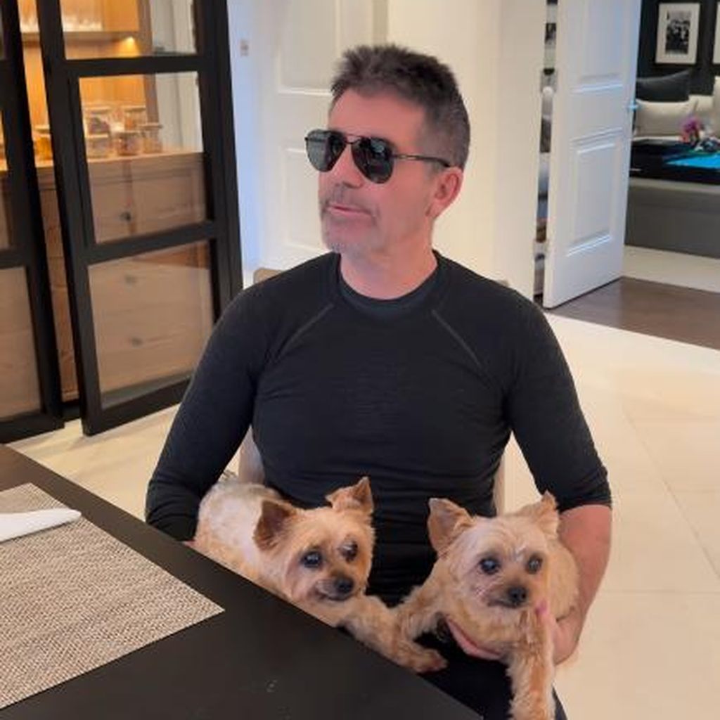 Simon Cowell in seinem Esszimmer