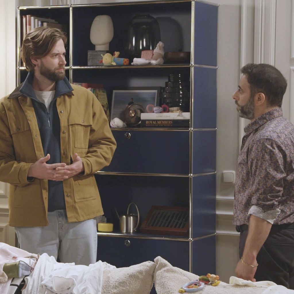 Simon (Thore Lüthje l.) und Mo (Yunus Cumartpay r.), "Rote Rosen" Folge 4178