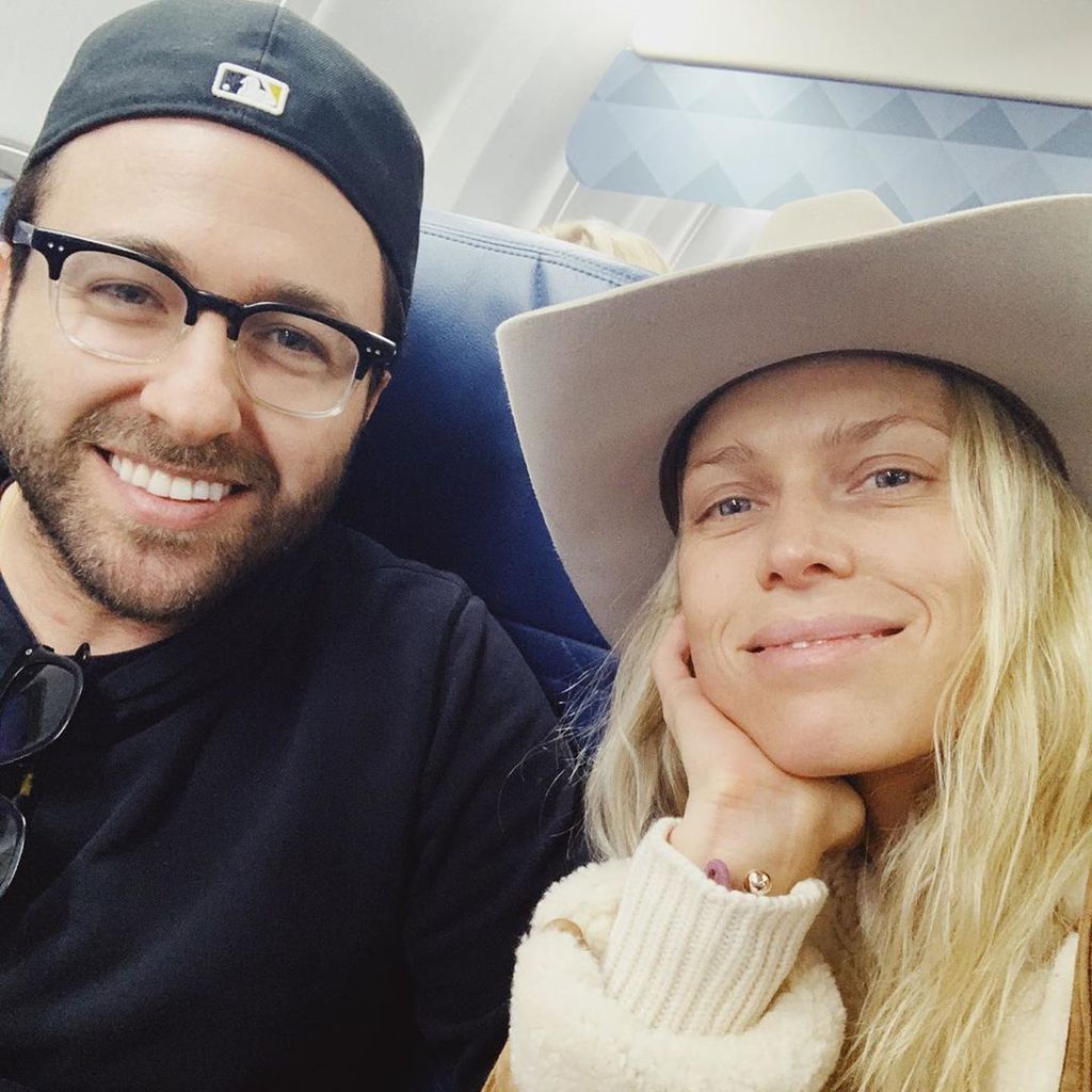 Simon Tikhman und Erin Foster