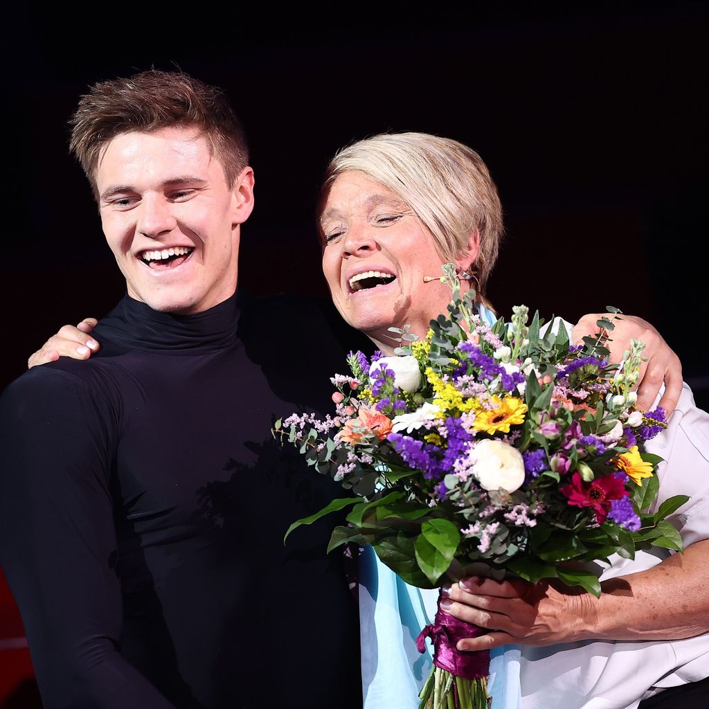 Simon Zachenhuber mit seiner Mutter bei "Let's Dance" 2021