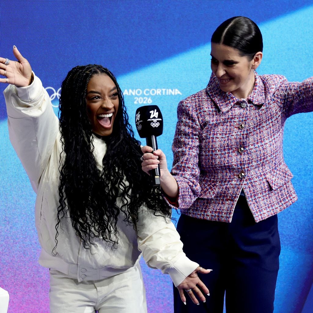 Simone Biles beim Herren-Eiskunstlauf bei den Olympischen Winterspielen Milano Cortina 2026 in Mailand