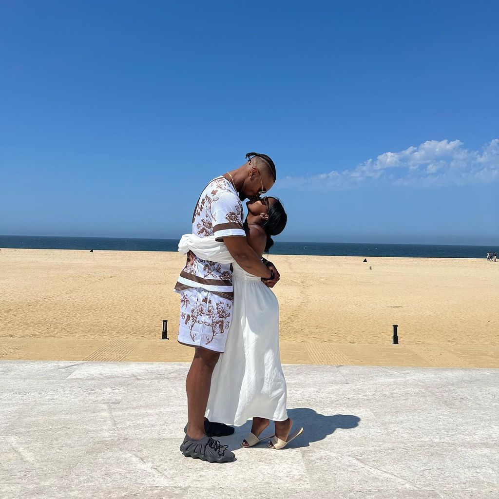 Simone Biles und ihr Verlobter Jonathan Owens im Mai 2022