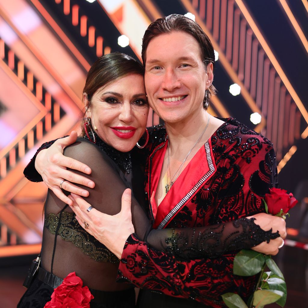 Simone Thomalla und Evgeny Vinokurov bei "Let's Dance" 2025