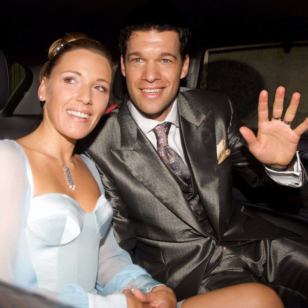 Simone und Michael Ballack nach ihrer Hochzeit 2008