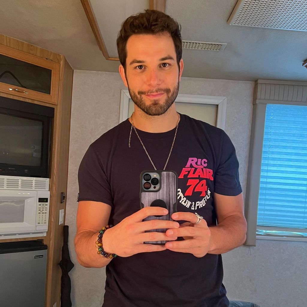 Skylar Astin, Schauspieler