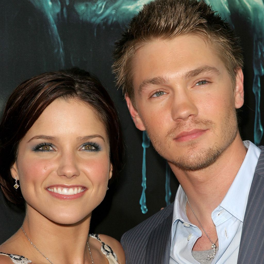 Sophia Bush und Chad Michael Murray im April 2005