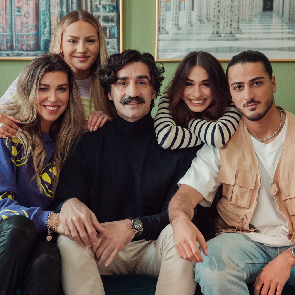 Sophia Kretschmann, Marleen Schäfer, Mahir Aggül, Luna Farina und Umut Parmak bei "Köln 50667"