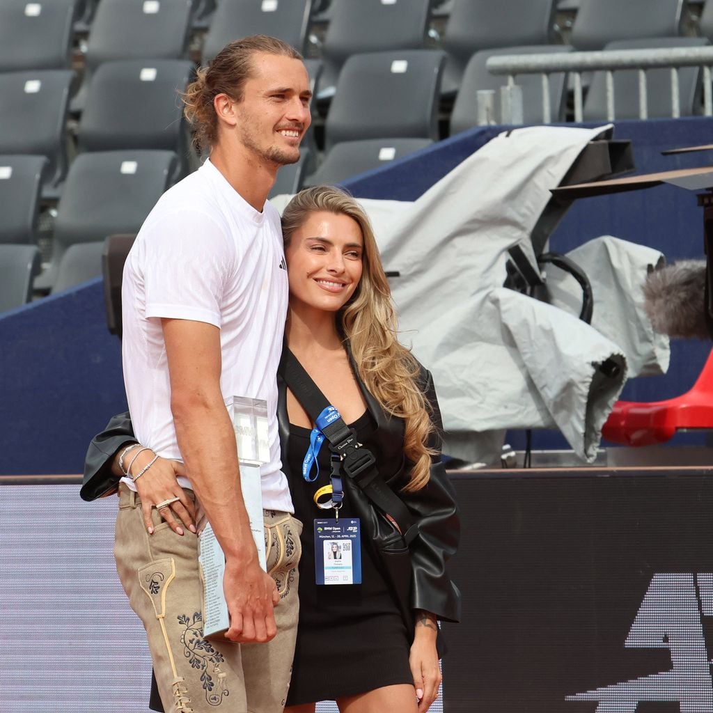 Sophia Thomalla und Alexander Zverev bei der Siegerehrung der BMW Open in München, April 2025