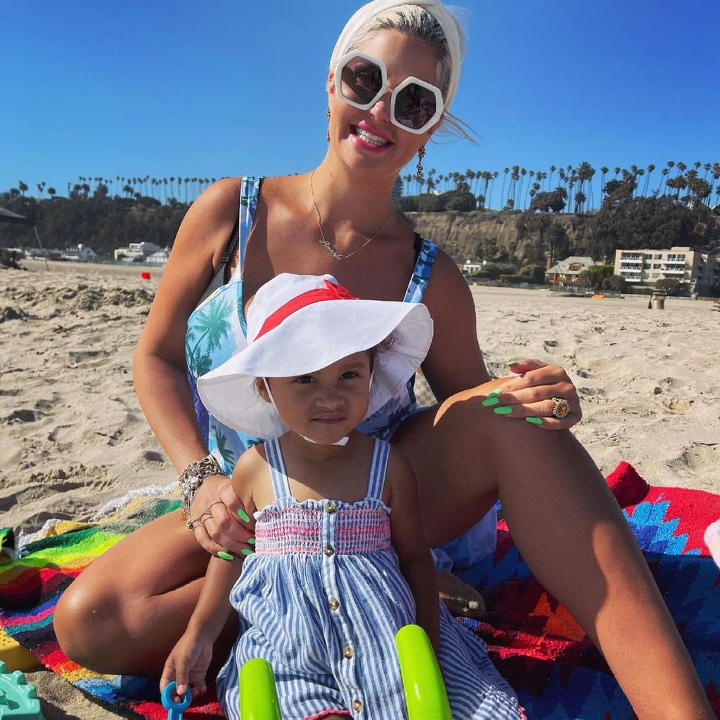 Sophia Vegas mit ihrer Tochter Amanda