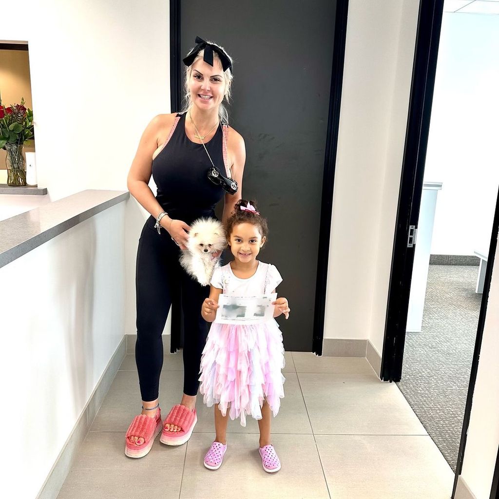 Sophia Vegas und ihre Tochter Amanda im Juli 2023