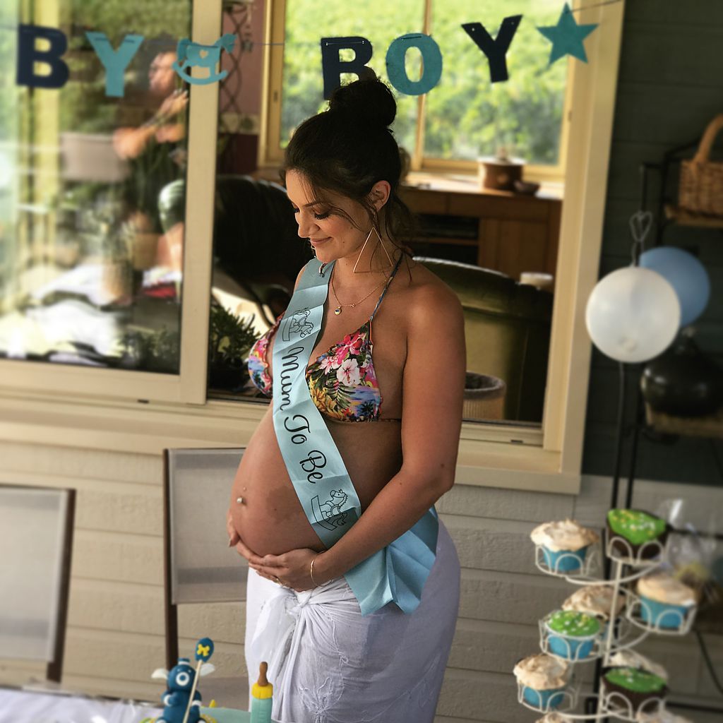 Sophie Brussaux mit Babybauch