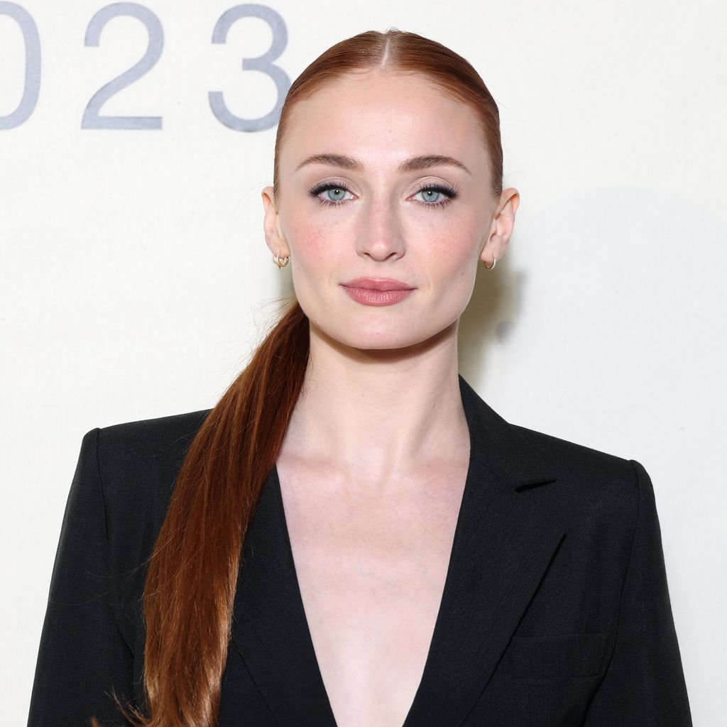 Sophie Turner bei der Paris Fashion Week, März 2023